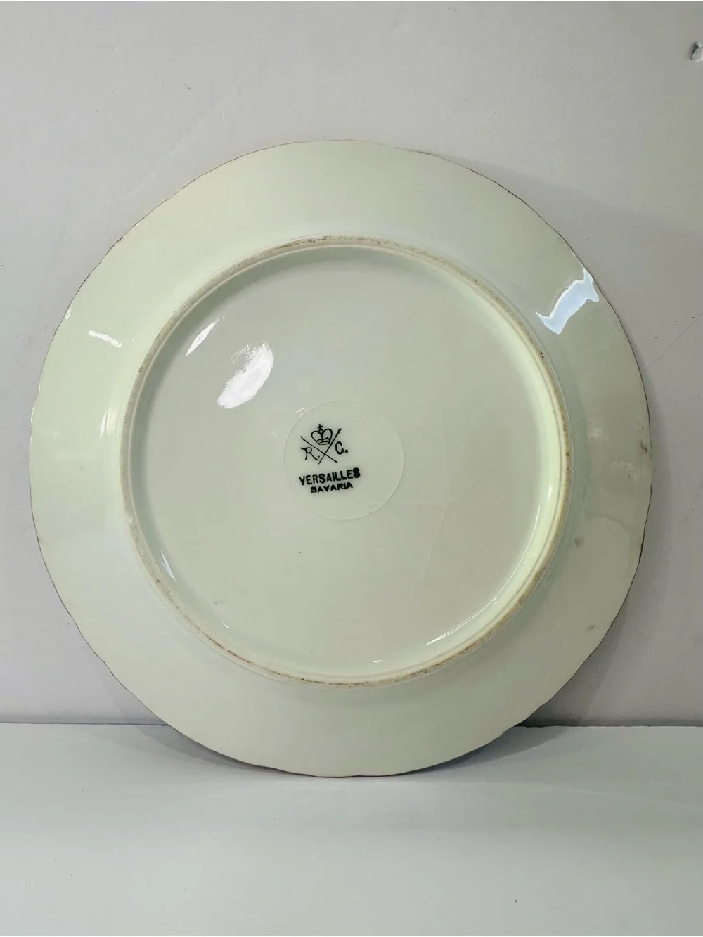 N/A elegant vintage